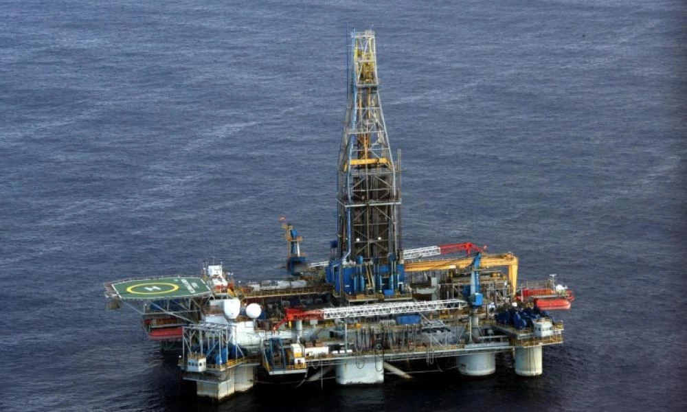 Μεγάλη ενεργειακή δύναμη η Ρωσία : Αναλαμβάνει την ροή και την τιμή του νέου «μαμούθ» κοιτάσματος φυσικού αερίου τού Ιράν στην Κασπία θάλασσα